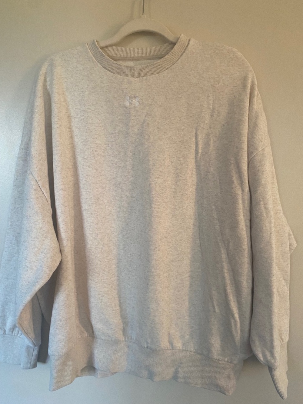 Large under amour crew neck